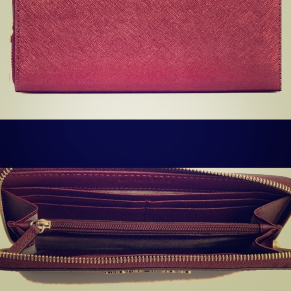 Micheal Kors wallet